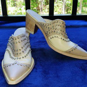 Kathy Van Zealand Heels